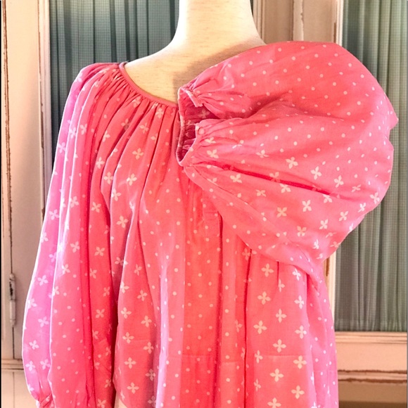 ❌SOLDVoluminous Cotton Voile Peasant Top - Picture 5 of 9